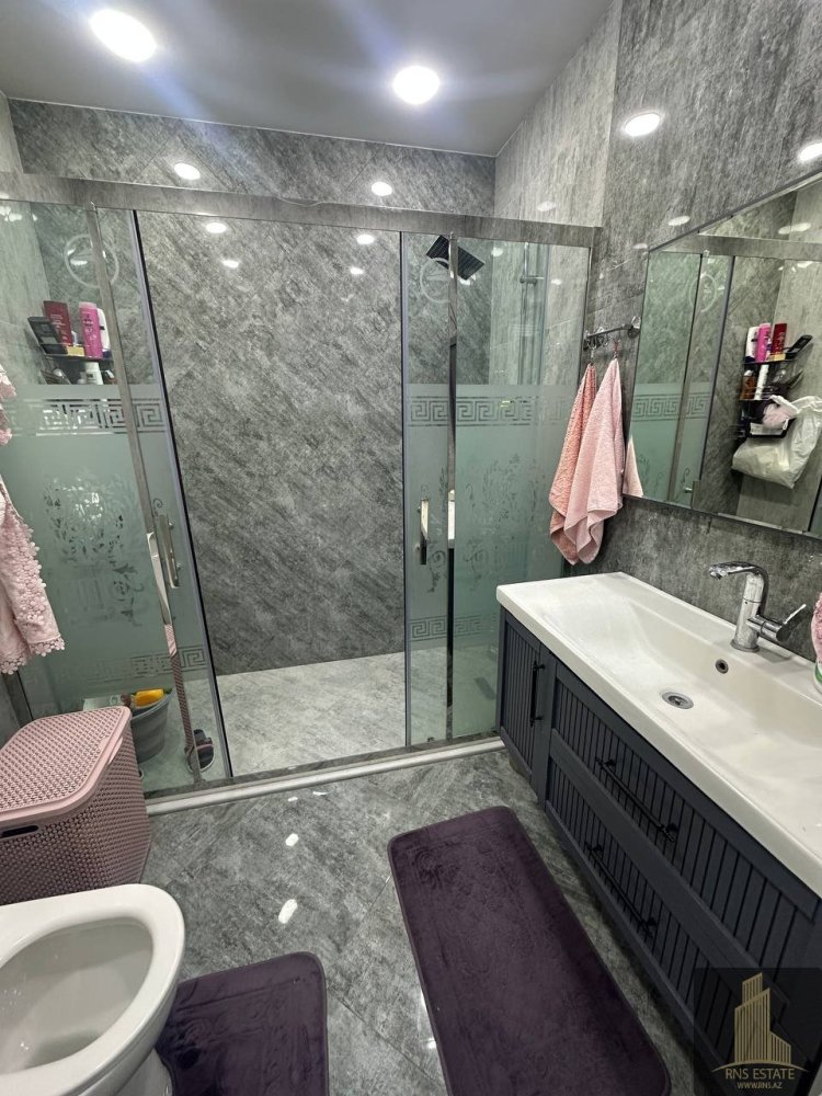 4 غرف نوم شقة في Khatay, Azerbaijan رقم 1350