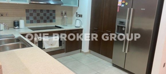 2 bedrooms Apartment in Palm Jumeirah, UAE No. 1174 4