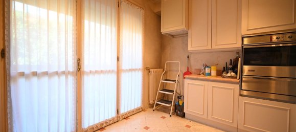 14 rooms Penthouse in Modena, Italy No. 290501 13