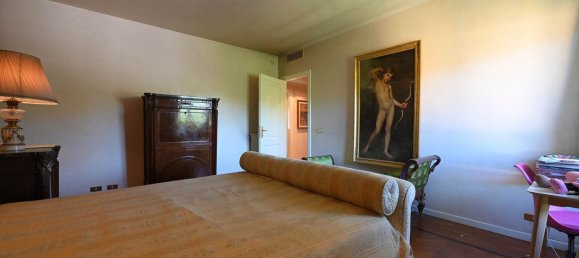 14 rooms Penthouse in Modena, Italy No. 290501 26