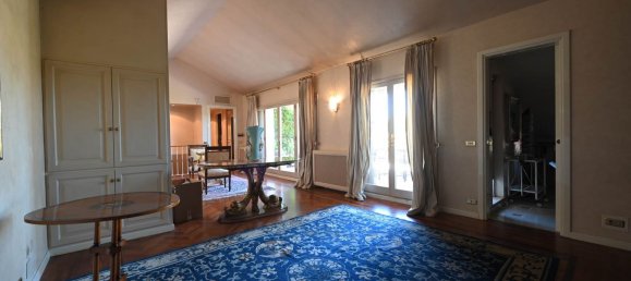 14 rooms Penthouse in Modena, Italy No. 290501 47