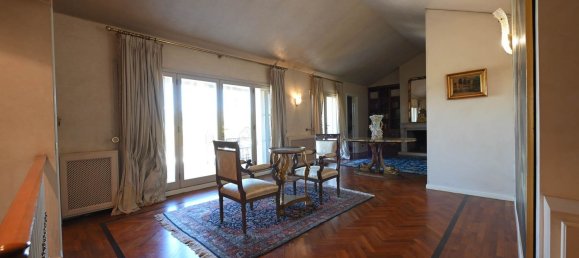 14 rooms Penthouse in Modena, Italy No. 290501 43
