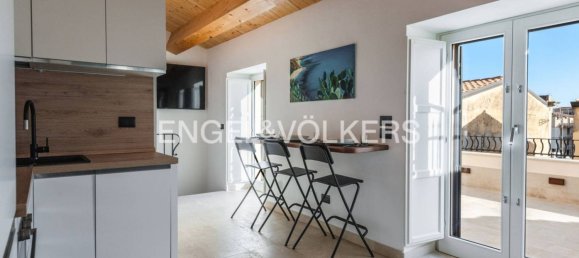 2 bedrooms House in Noto, Italy No. 131915 5