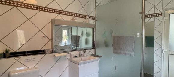 Edifício de 10 divisões em Roth, Germany N.º 220414 4