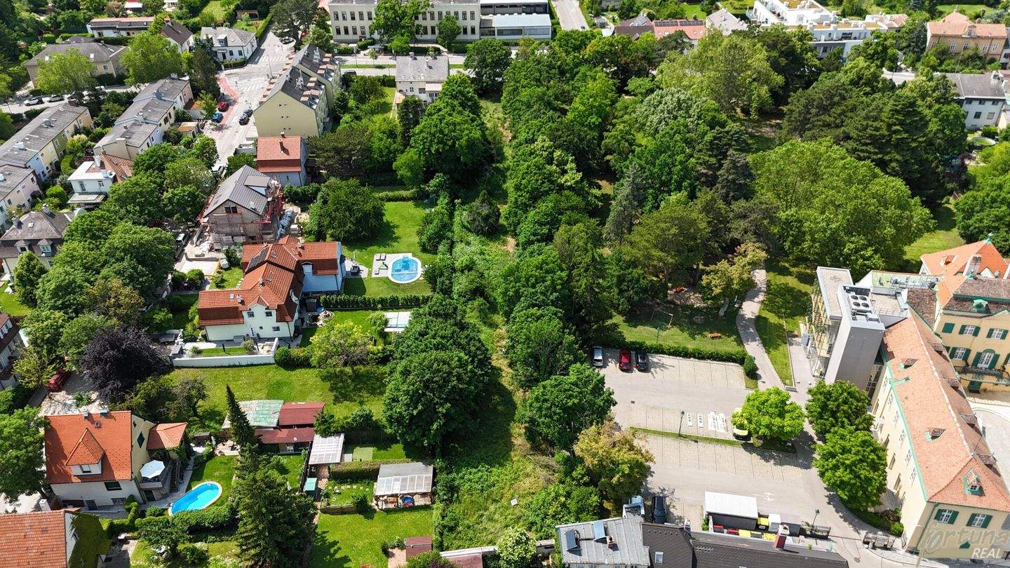  قطعة أرض في Maria Enzersdorf, Austria رقم 131062