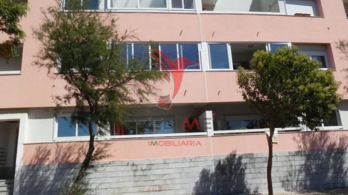 Квартира с 3 спальнями в Кашкайш, Португалия № 4207