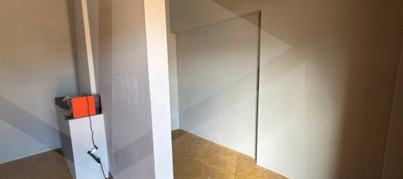 2 Schlafzimmer Wohnung in Avezzano, Italy, Nr. 30480 4