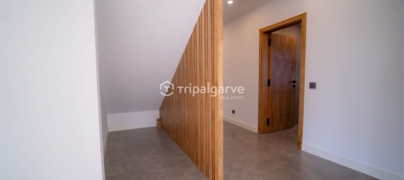 5 غرف نوم فيلا في Quarteira, Portugal رقم 31965 26