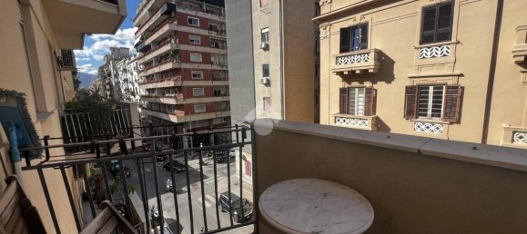 Apartamento T3 em Palermo, Italy N.º 360991 9