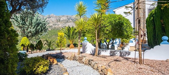 4 bedrooms House in Guadalest, Spain No. 4448 17