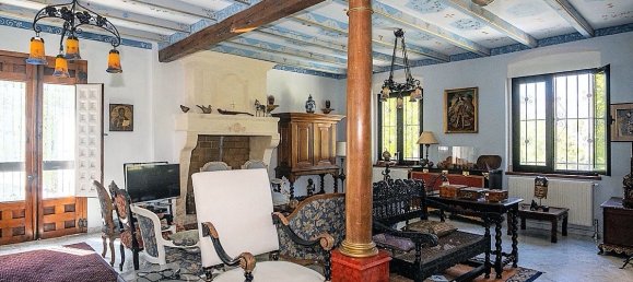 4 bedrooms House in Guadalest, Spain No. 4448 7