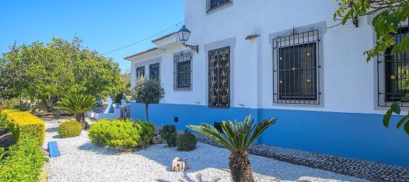 4 bedrooms House in Guadalest, Spain No. 4448 14