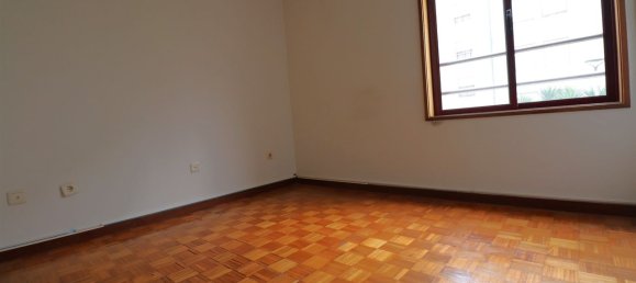 3 bedrooms Apartment in Avintes, Portugal No. 70500 13