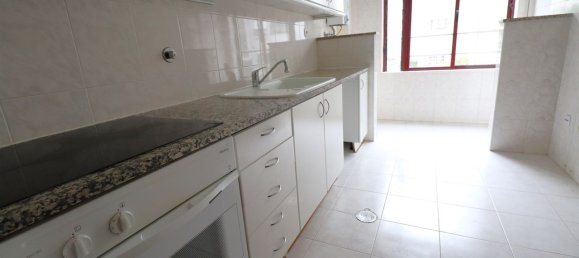 3 bedrooms Apartment in Avintes, Portugal No. 70500 6