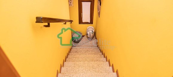 Вилла с 6 комнатами в Казалетто Чередано, Италия № 188492 41