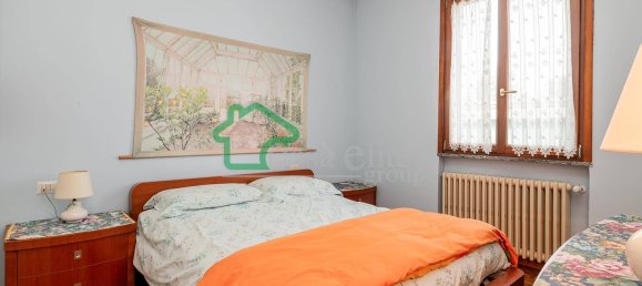 Вилла с 6 комнатами в Казалетто Чередано, Италия № 188492 19