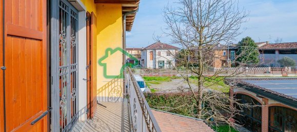 Вилла с 6 комнатами в Казалетто Чередано, Италия № 188492 38