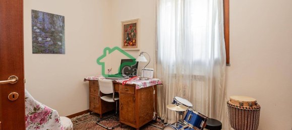 Вилла с 6 комнатами в Казалетто Чередано, Италия № 188492 50