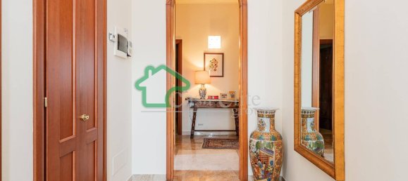 Вилла с 6 комнатами в Казалетто Чередано, Италия № 188492 14