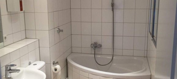 2 rooms Apartment in Cologne, Germany No. 371631 4