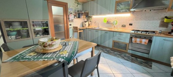 4غرفة شقة في Sassuolo, Italy رقم 22259 4