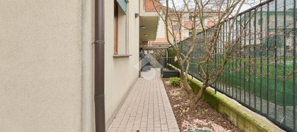 2 Schlafzimmer Wohnung in Zelo Buon Persico, Italy, Nr. 54705 17