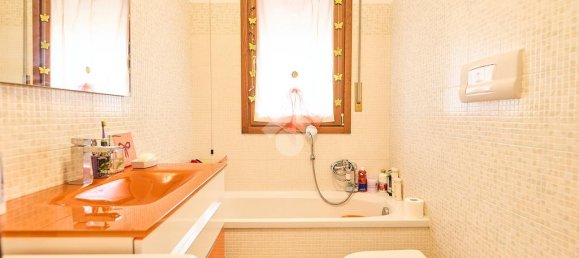 2 Schlafzimmer Wohnung in Zelo Buon Persico, Italy, Nr. 54705 26