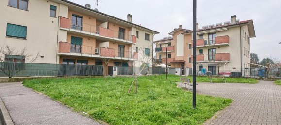 2 Schlafzimmer Wohnung in Zelo Buon Persico, Italy, Nr. 54705 30