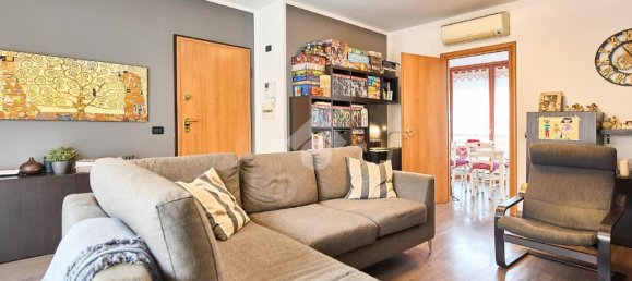 2 Schlafzimmer Wohnung in Zelo Buon Persico, Italy, Nr. 54705 2