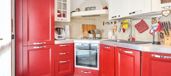 2 Schlafzimmer Wohnung in Zelo Buon Persico, Italy, Nr. 54705 9