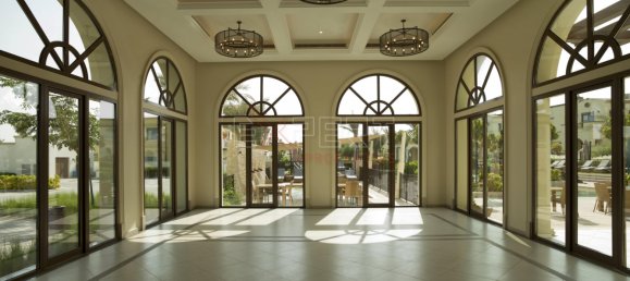 Villa de 3 dormitorios en Mirdif, UAE No. 7909 14