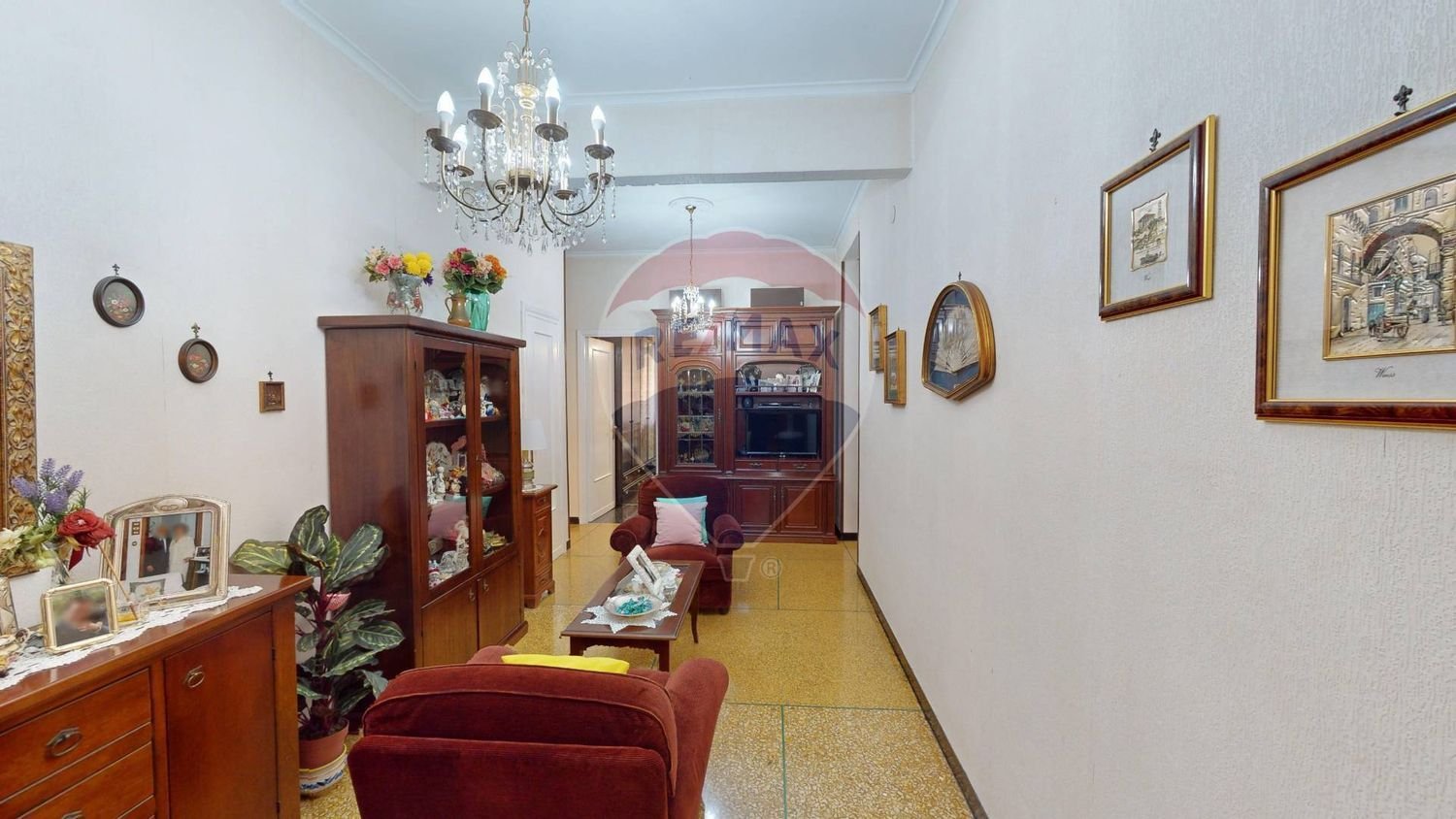 4 rooms Apartment in Genoa, Italy No. 77168