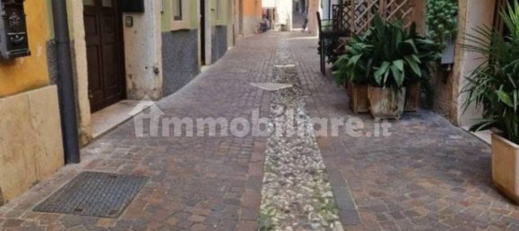 Propiedad comercial de 1 habitación en Riva del Garda, Italy No. 259597 5