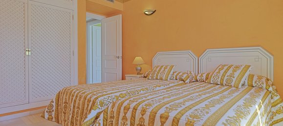 Apartamento de 2 dormitorios en Benalmádena, Spain No. 106284 2