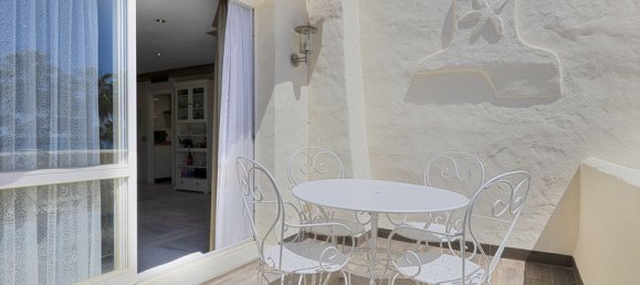 Apartamento de 2 dormitorios en Benalmádena, Spain No. 106284 8