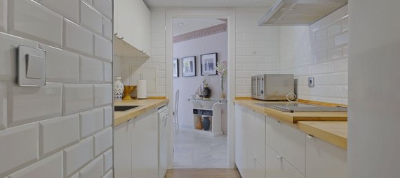 Apartamento de 2 dormitorios en Benalmádena, Spain No. 106284 24