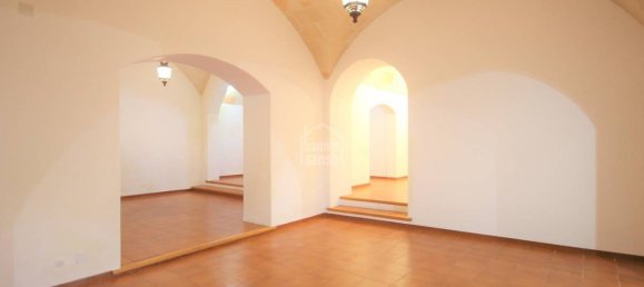 244m² Commercial property in Ciutadella De Menorca, Spain No. 2061 16