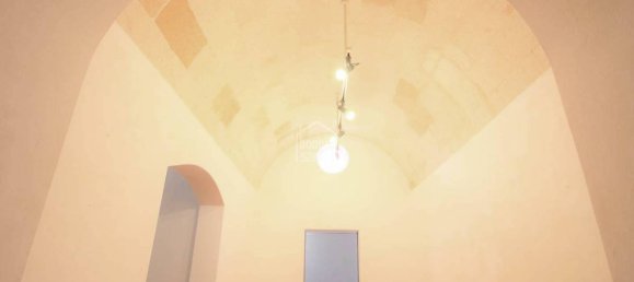 244m² Commercial property in Ciutadella De Menorca, Spain No. 2061 9