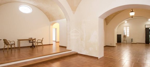 244m² Commercial property in Ciutadella De Menorca, Spain No. 2061 11