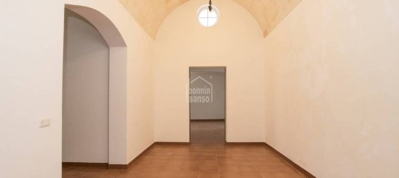 244m² Commercial property in Ciutadella De Menorca, Spain No. 2061 10