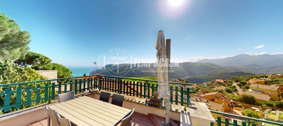 3 bedrooms Duplex in Finale Ligure, Italy No. 318423 3