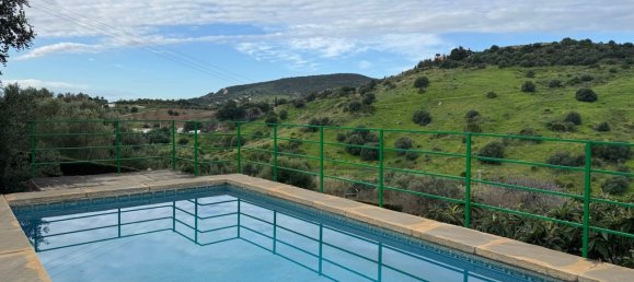 4 غرف نوم منزل في Estepona, Spain رقم 32359 6