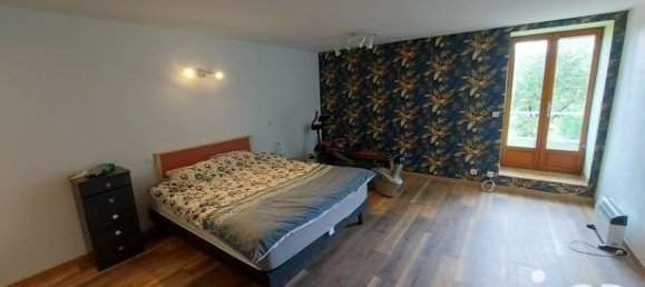 Casa de 3 dormitorios en Jura, France No. 359609 15