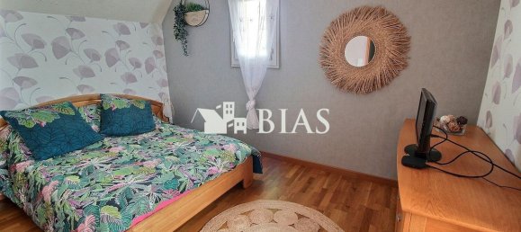 4 bedrooms House in Seine-Maritime, France No. 357163 11