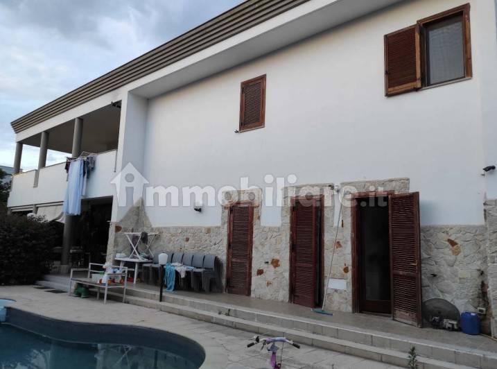 8 Schlafzimmer Villa in Trani, Italy, Nr. 346947