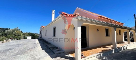 5 bedrooms Villa in Caldas da Rainha, Portugal No. 139358 2