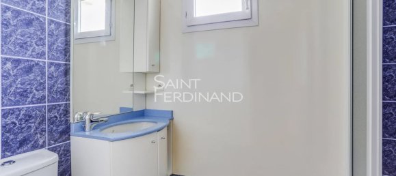 Apartamento de 3 dormitorios en Courbevoie, France No. 299601 14