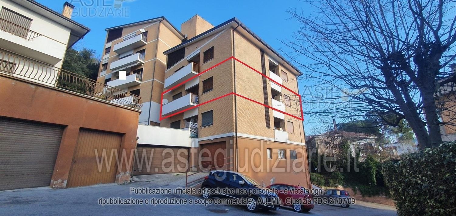 7-salle Appartement à Teramo, Italy No. 25717