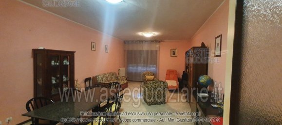 7-salle Appartement à Teramo, Italy No. 25717 6