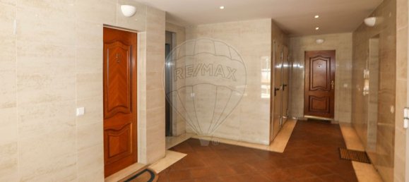 Apartamento de 3 dormitorios en Albufeira, Portugal No. 40156 20